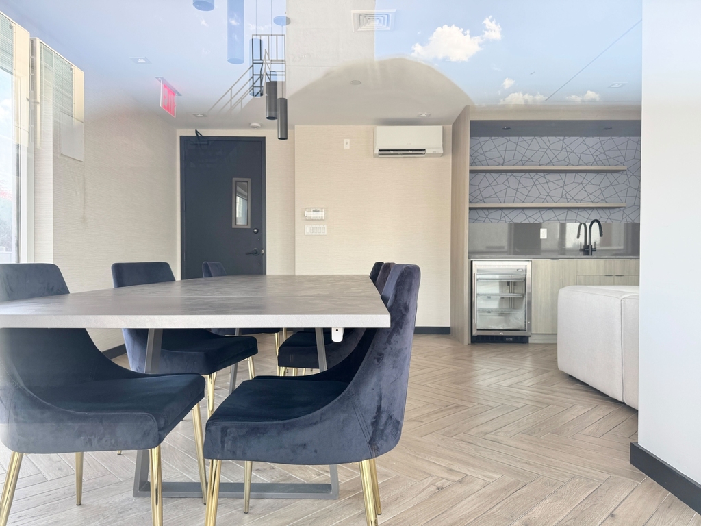 333 Linden Boulevard - Photo 11