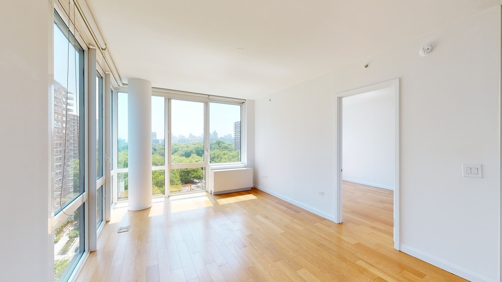 795 Columbus Ave - Photo 2