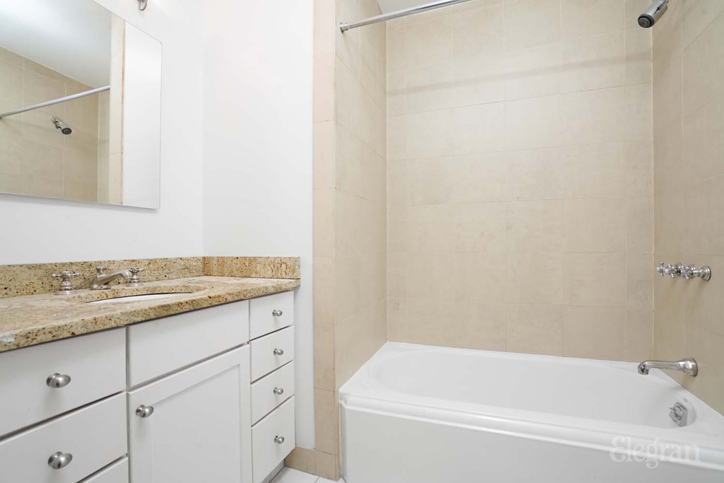 120 East 13th Street - Photo 9