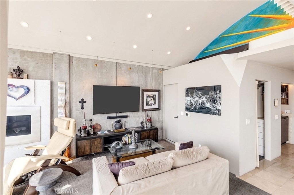 2024 The Strand - Photo 36