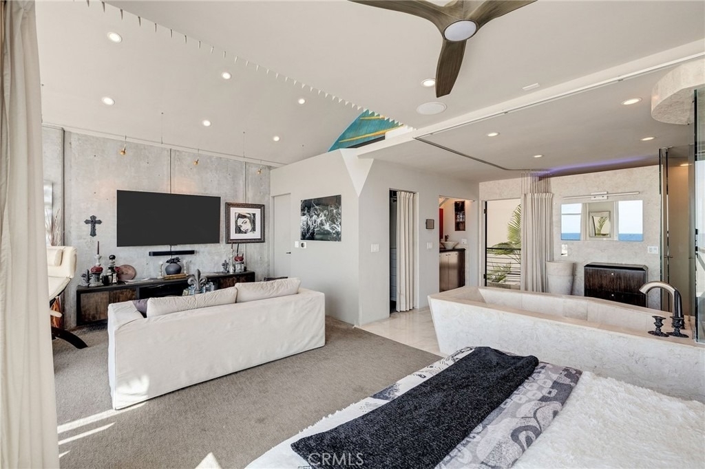 2024 The Strand - Photo 49