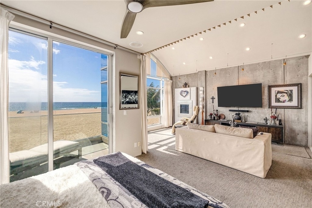 2024 The Strand - Photo 33
