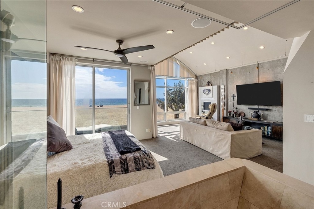2024 The Strand - Photo 27
