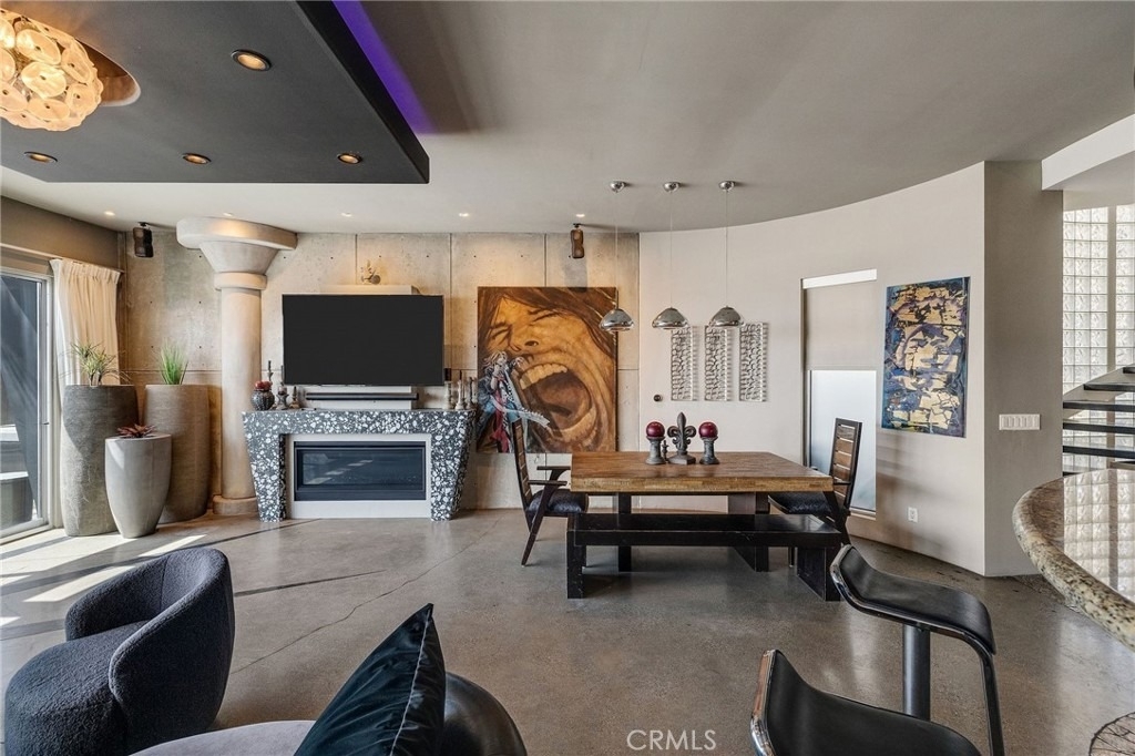 2024 The Strand - Photo 19
