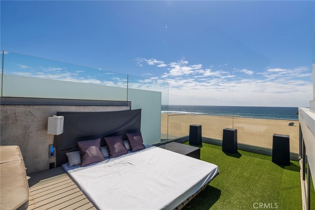 2024 The Strand - Photo 37