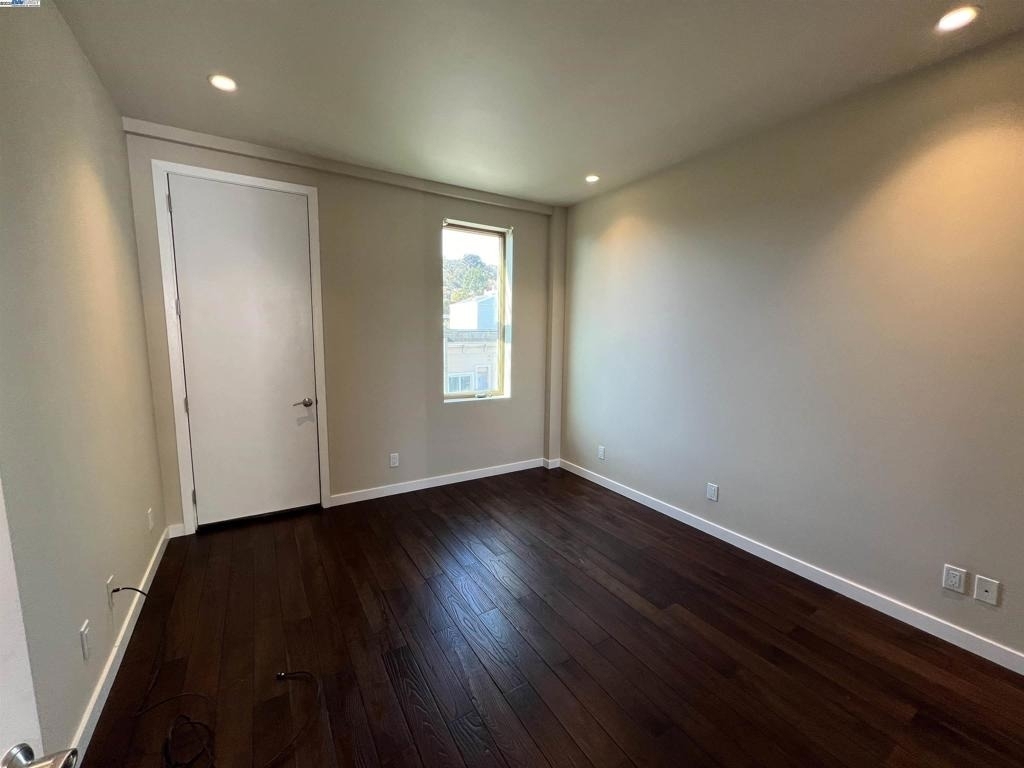 317 Cortland Ave - Photo 15