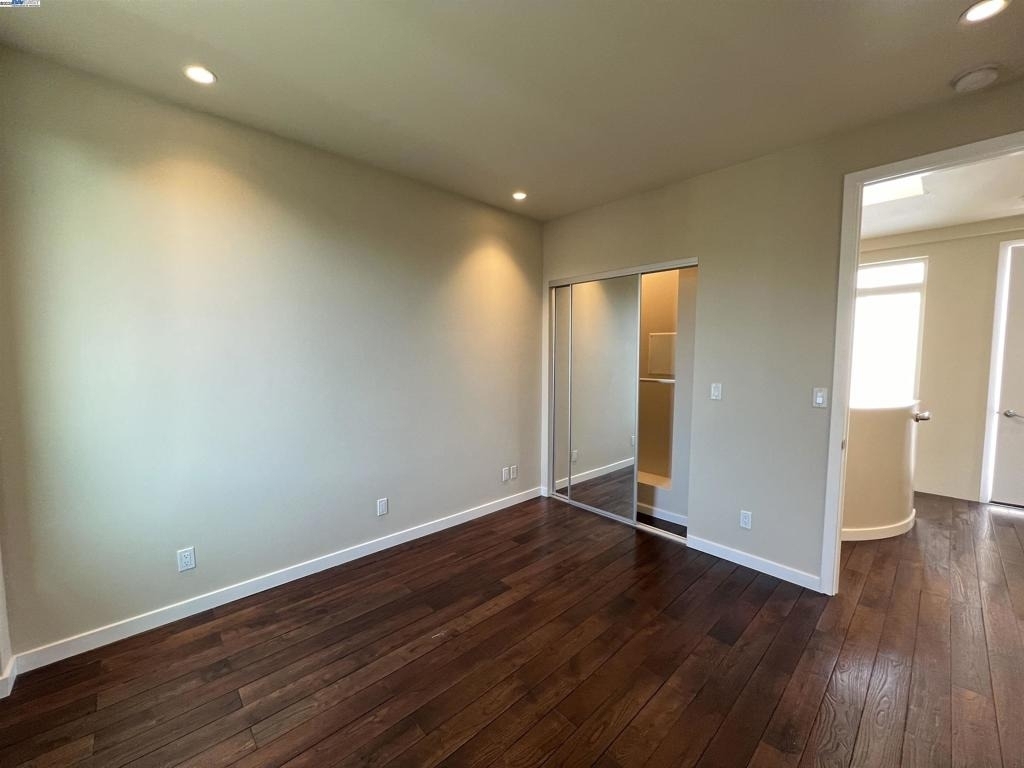 317 Cortland Ave - Photo 16