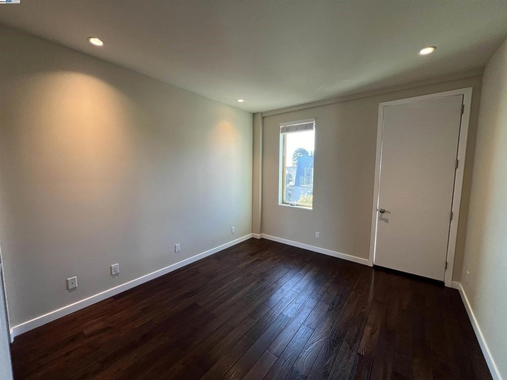 317 Cortland Ave - Photo 13