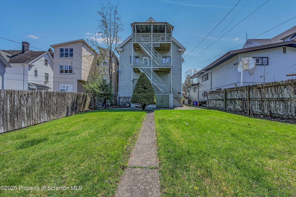 637 Monroe Avenue - Photo 13