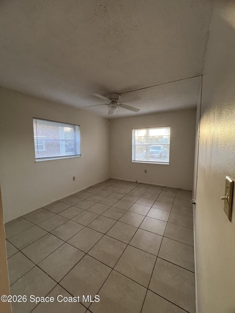 190 E Olmstead Drive - Photo 16