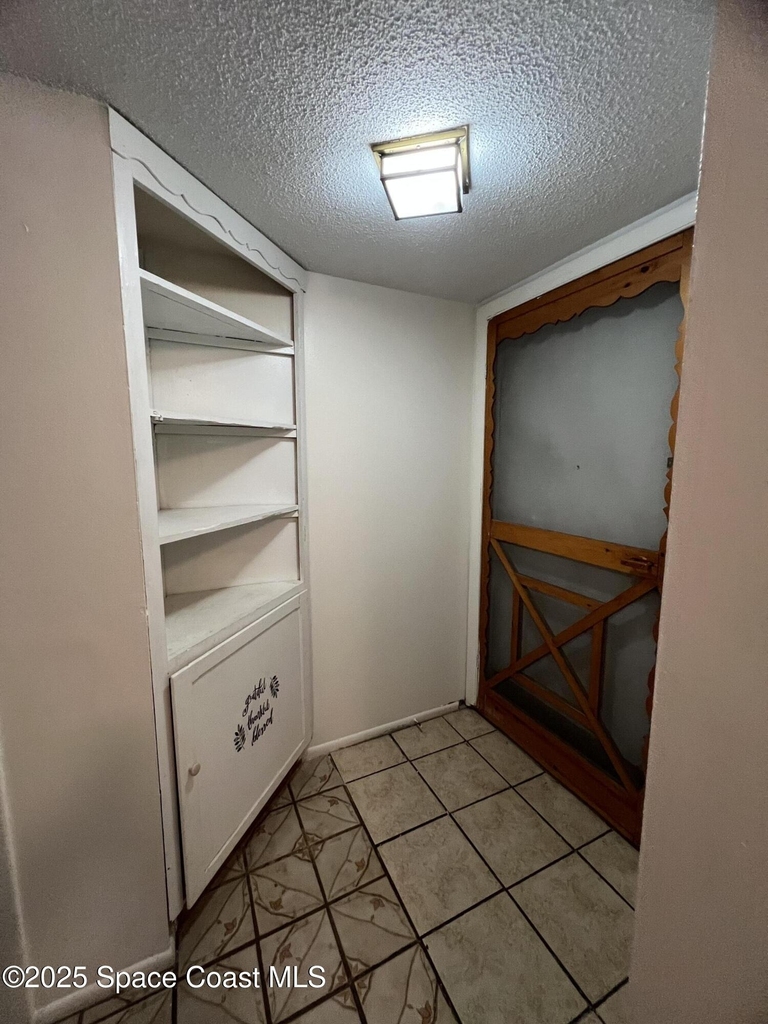 190 E Olmstead Drive - Photo 1
