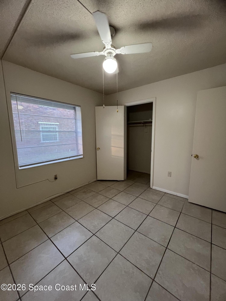 190 E Olmstead Drive - Photo 19