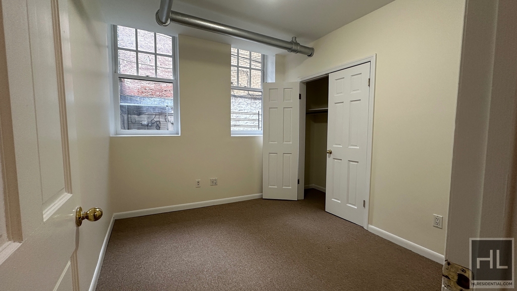 West 11th Street - Photo 1