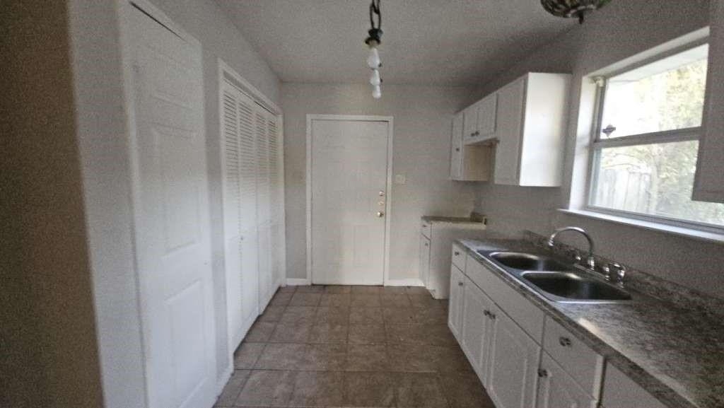 11919 Greenmesa Drive - Photo 2