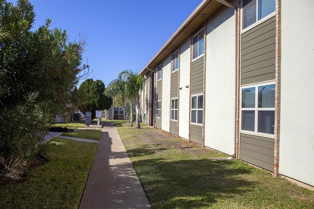 300 E Mann Road - Photo 14