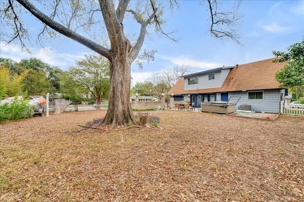8001 Briarwood Lane - Photo 31