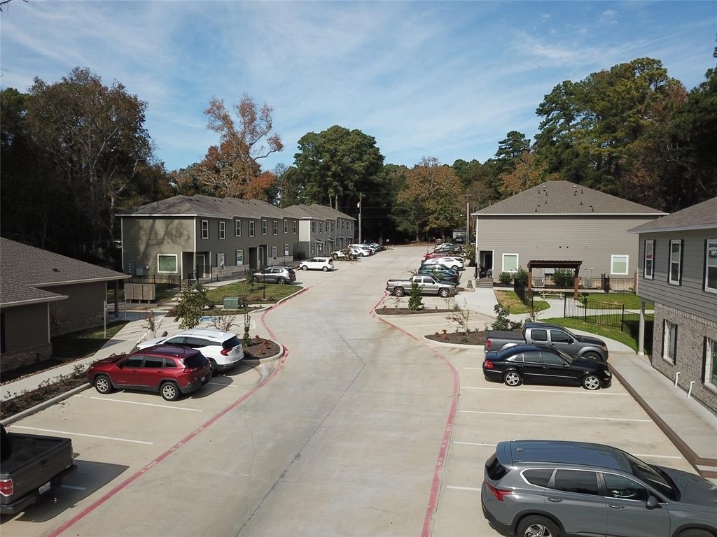 615 Hayman Street - Photo 4