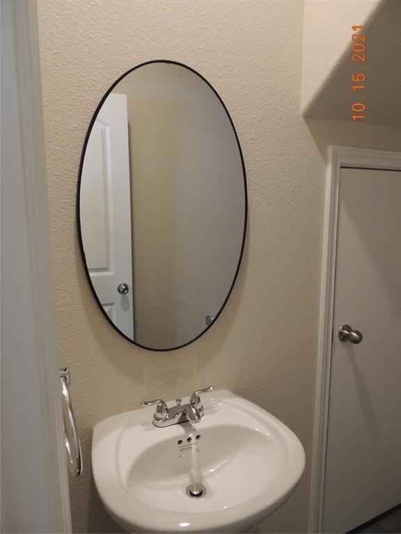 615 Hayman Street - Photo 18