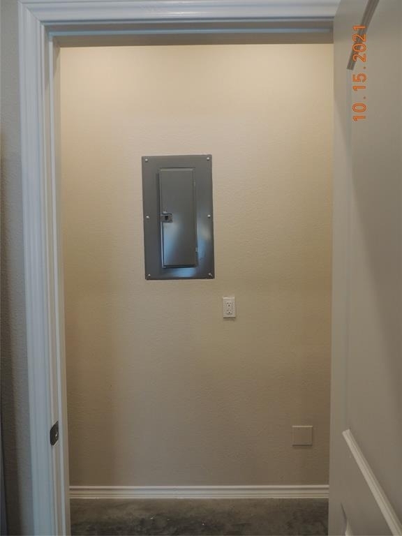 615 Hayman Street - Photo 15