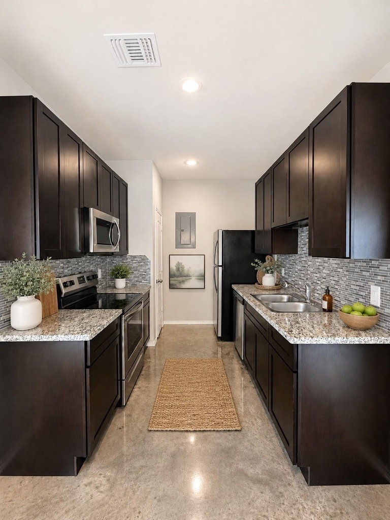 615 Hayman Street - Photo 41