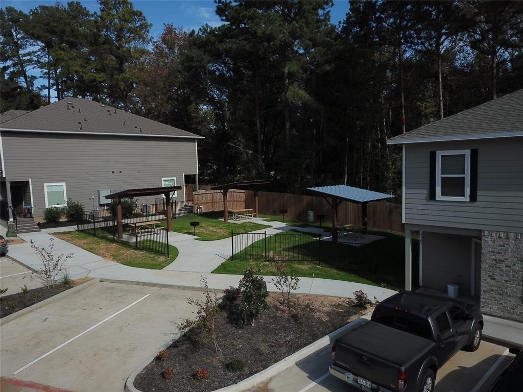 615 Hayman Street - Photo 6
