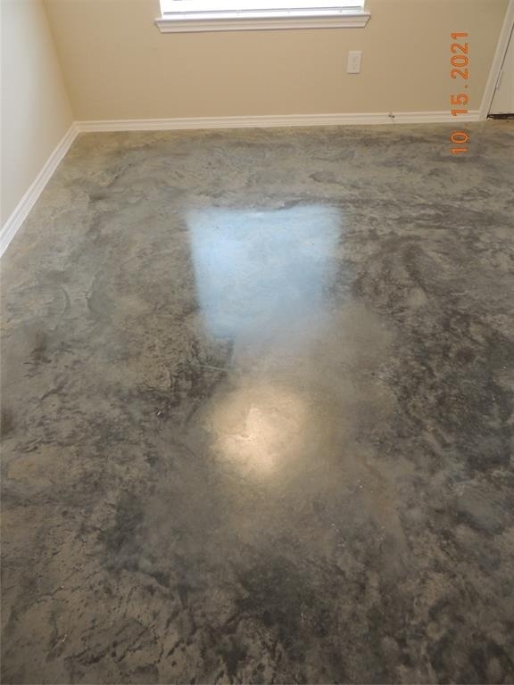 615 Hayman Street - Photo 16