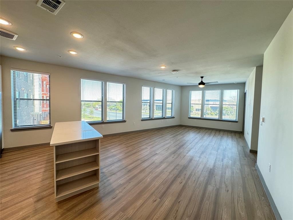 11604 Stonehollow Dr - Photo 3