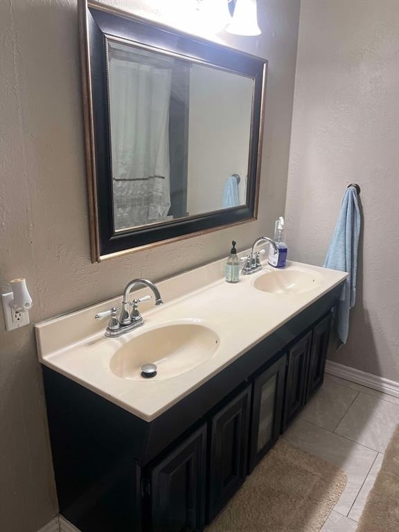 435 E Avenue J - Photo 5