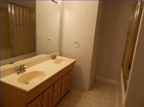 435 E Avenue J - Photo 31