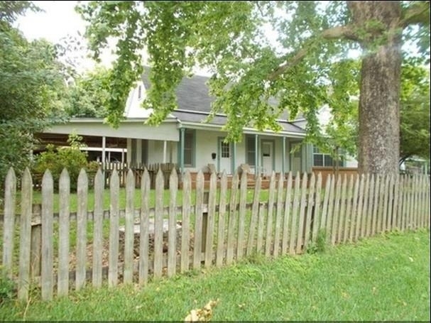 435 E Avenue J - Photo 15