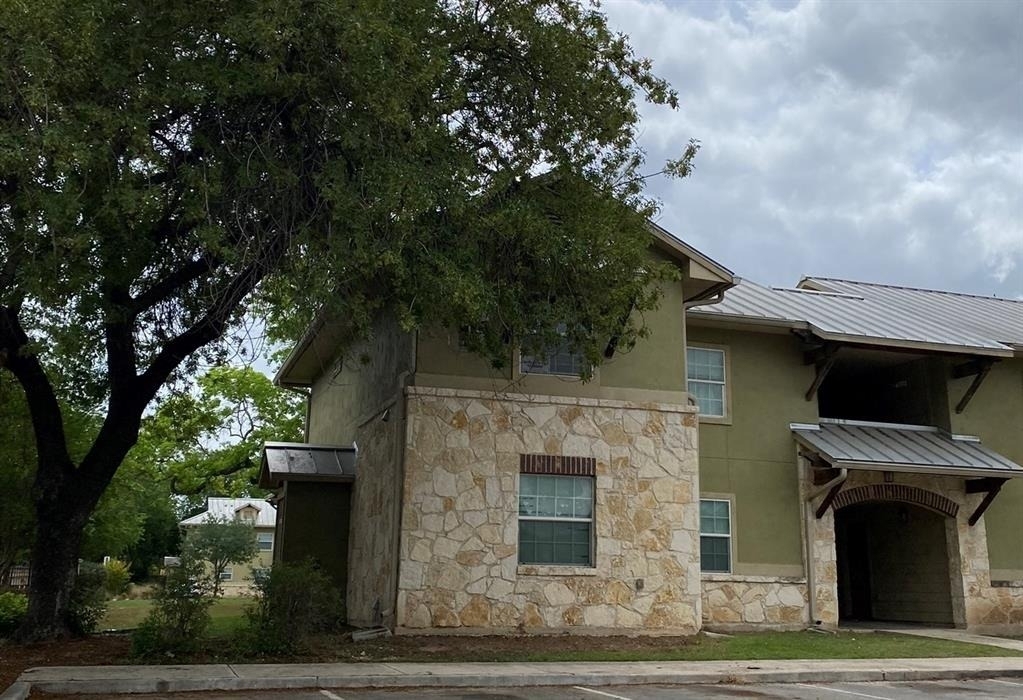 779 W Mayfield Boulevard - Photo 8