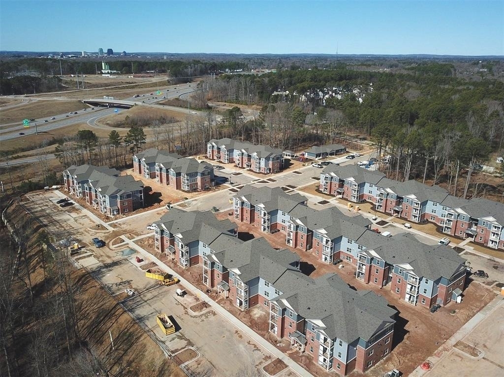 3432 Carr Rd - Photo 2