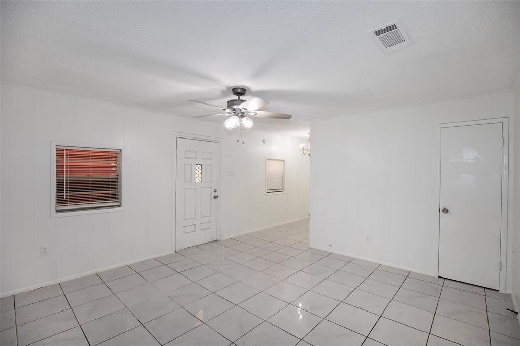 2020b Rosalee Street - Photo 13