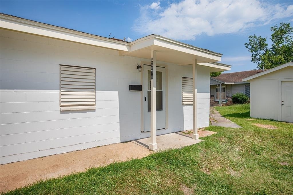 2020b Rosalee Street - Photo 1