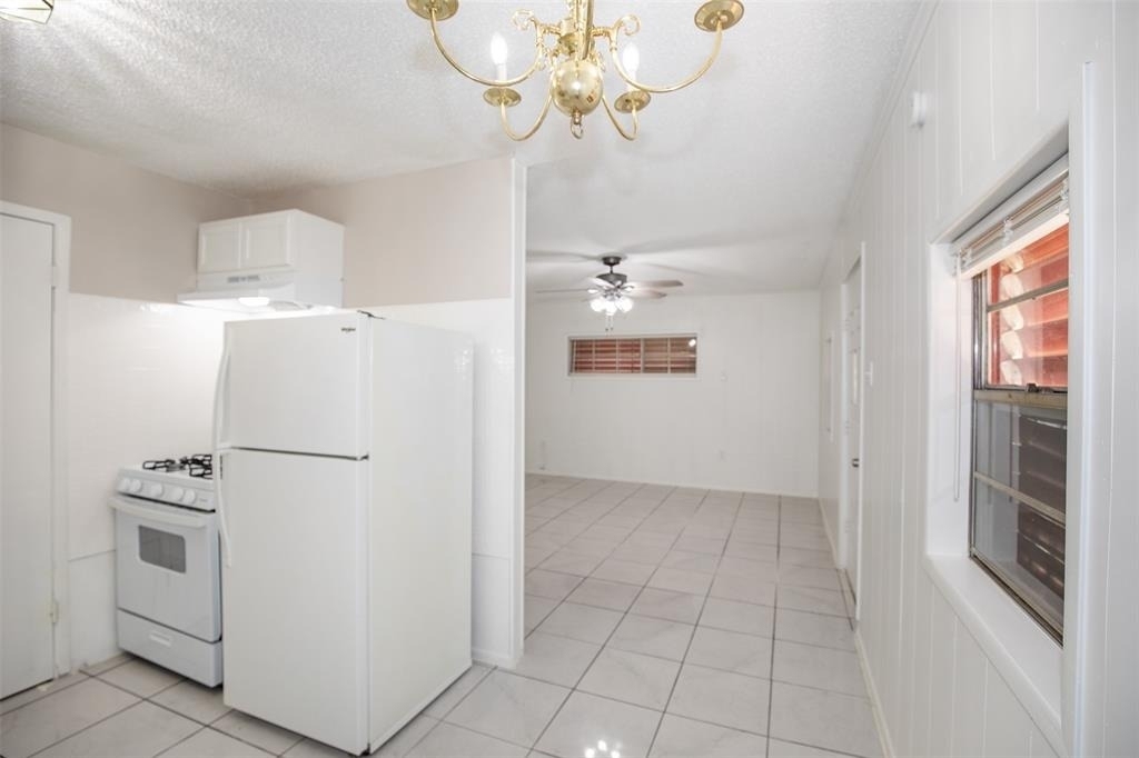 2020b Rosalee Street - Photo 5