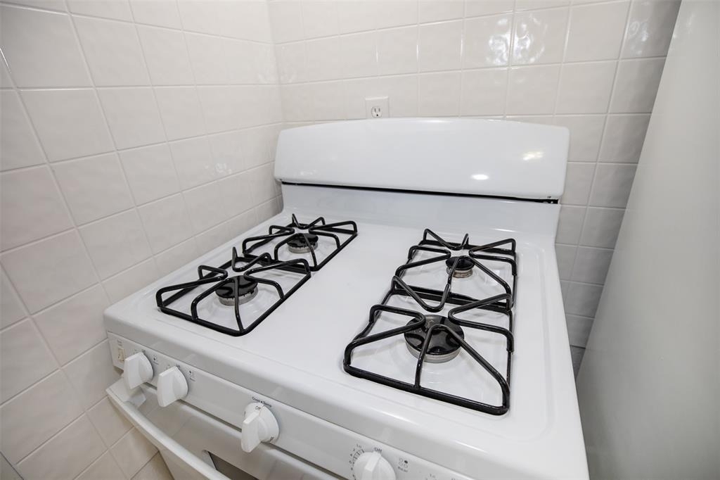 2020b Rosalee Street - Photo 7