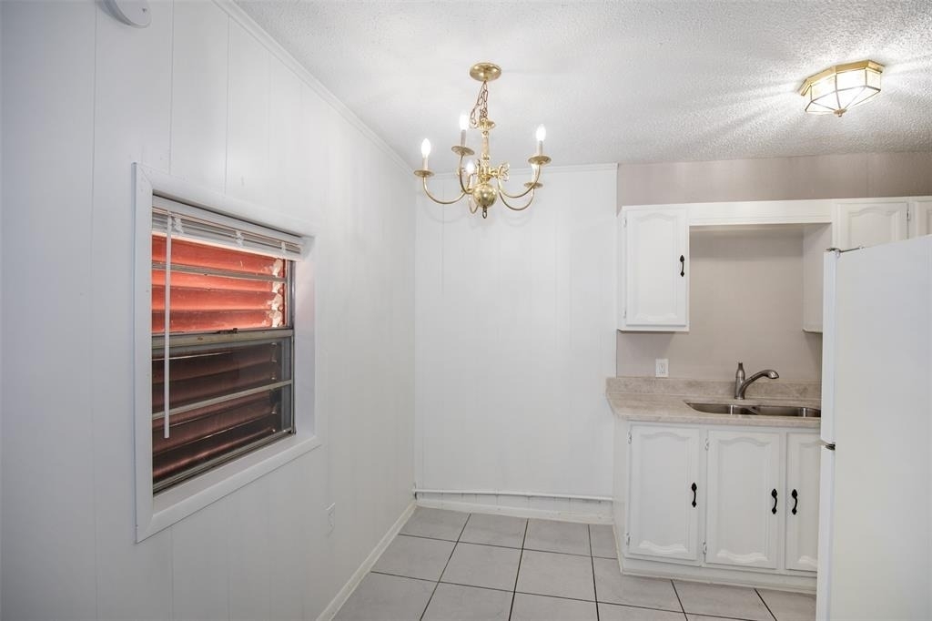 2020b Rosalee Street - Photo 6