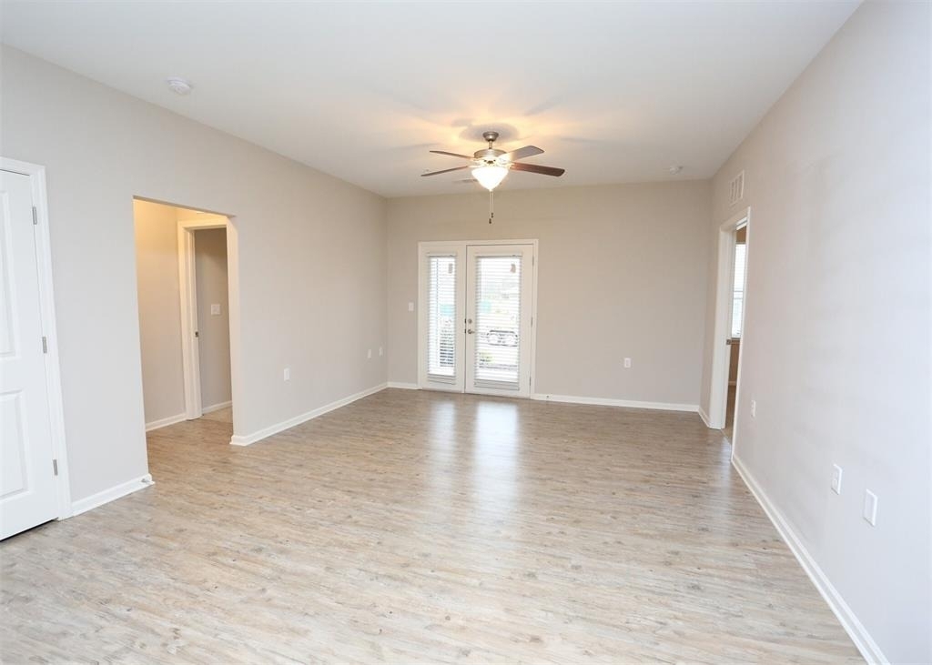 6015 Bristol Bluffs Cir - Photo 4