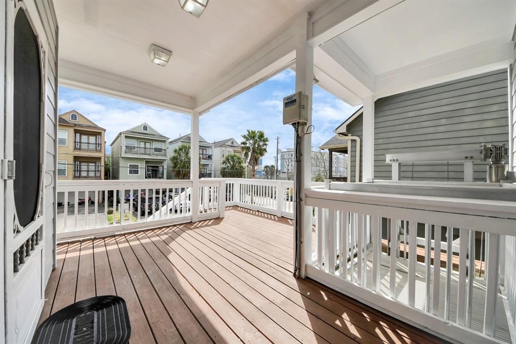 710 Kipp Avenue - Photo 30