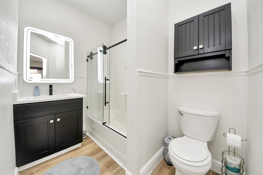710 Kipp Avenue - Photo 13