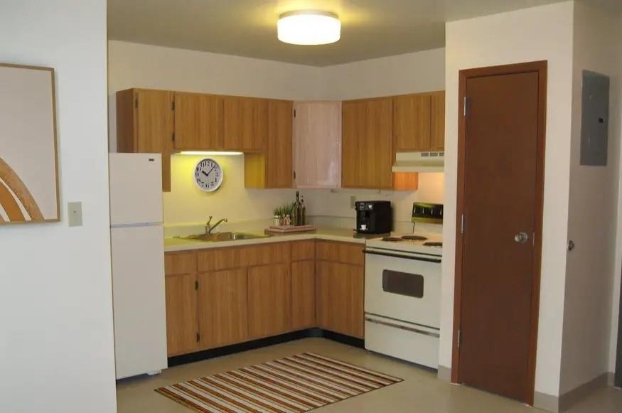 21 E St Joseph St - Photo 4