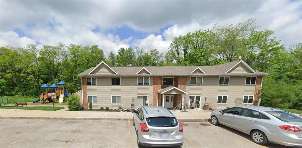 808 Treewood Dr - Photo 3