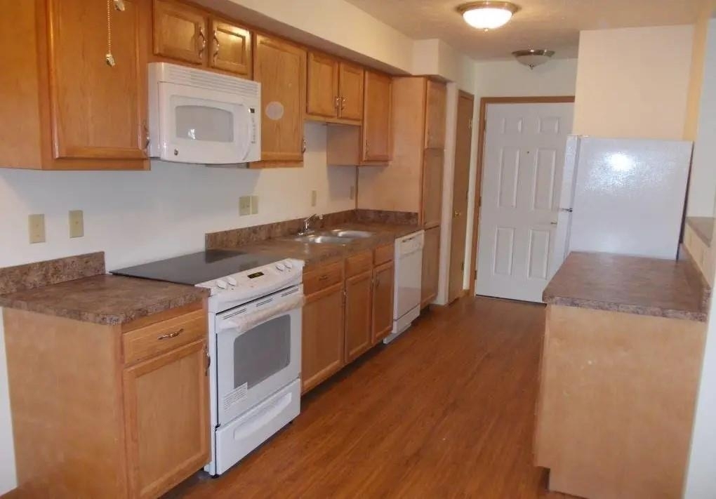 808 Treewood Dr - Photo 9