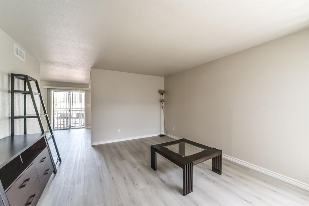 6202 Skyline Drive - Photo 24