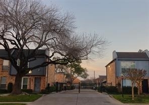 6202 Skyline Drive - Photo 23