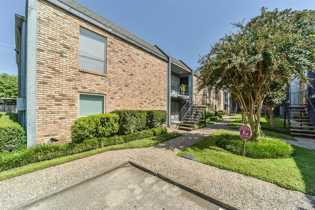 6202 Skyline Drive - Photo 19