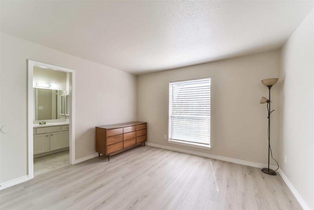 6202 Skyline Drive - Photo 11