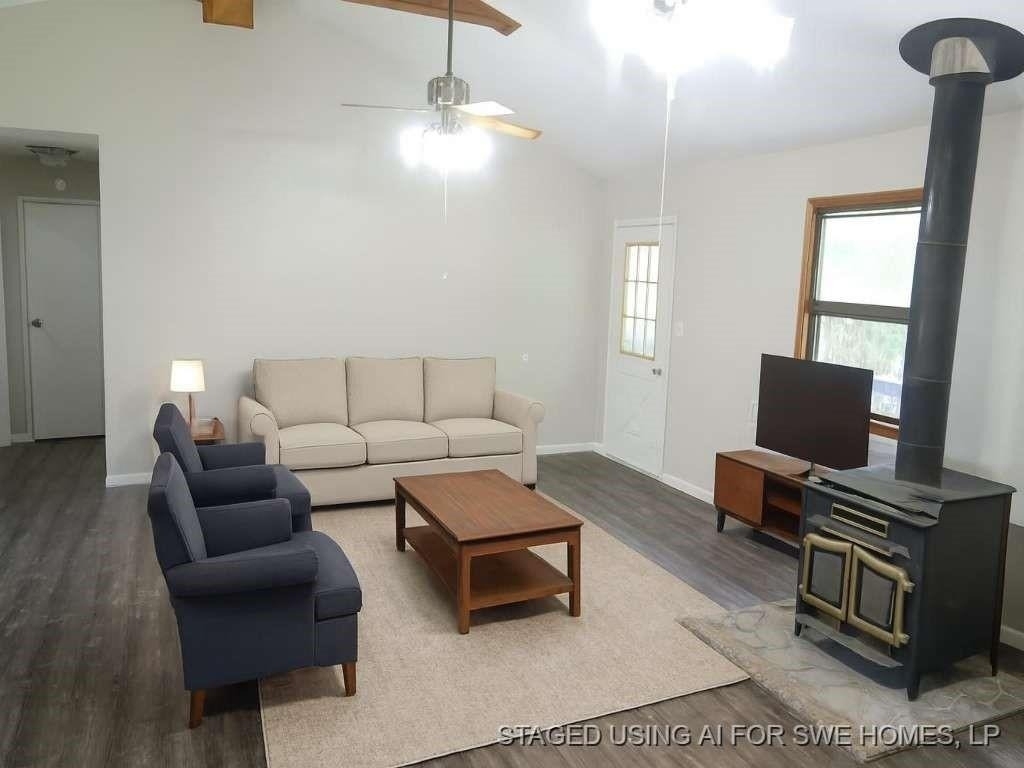 203 Ferguson Drive - Photo 2
