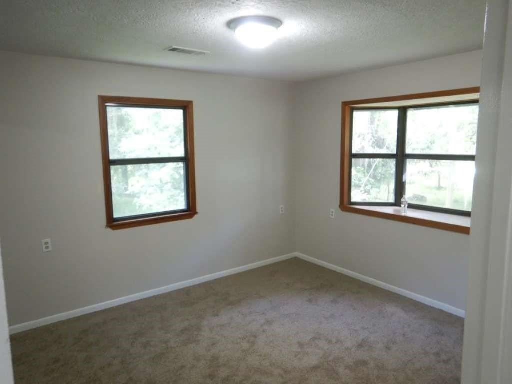 203 Ferguson Drive - Photo 8