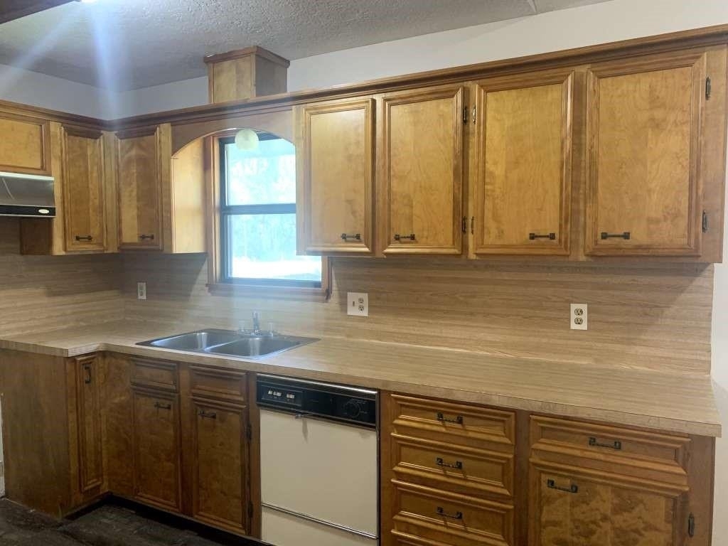 203 Ferguson Drive - Photo 5